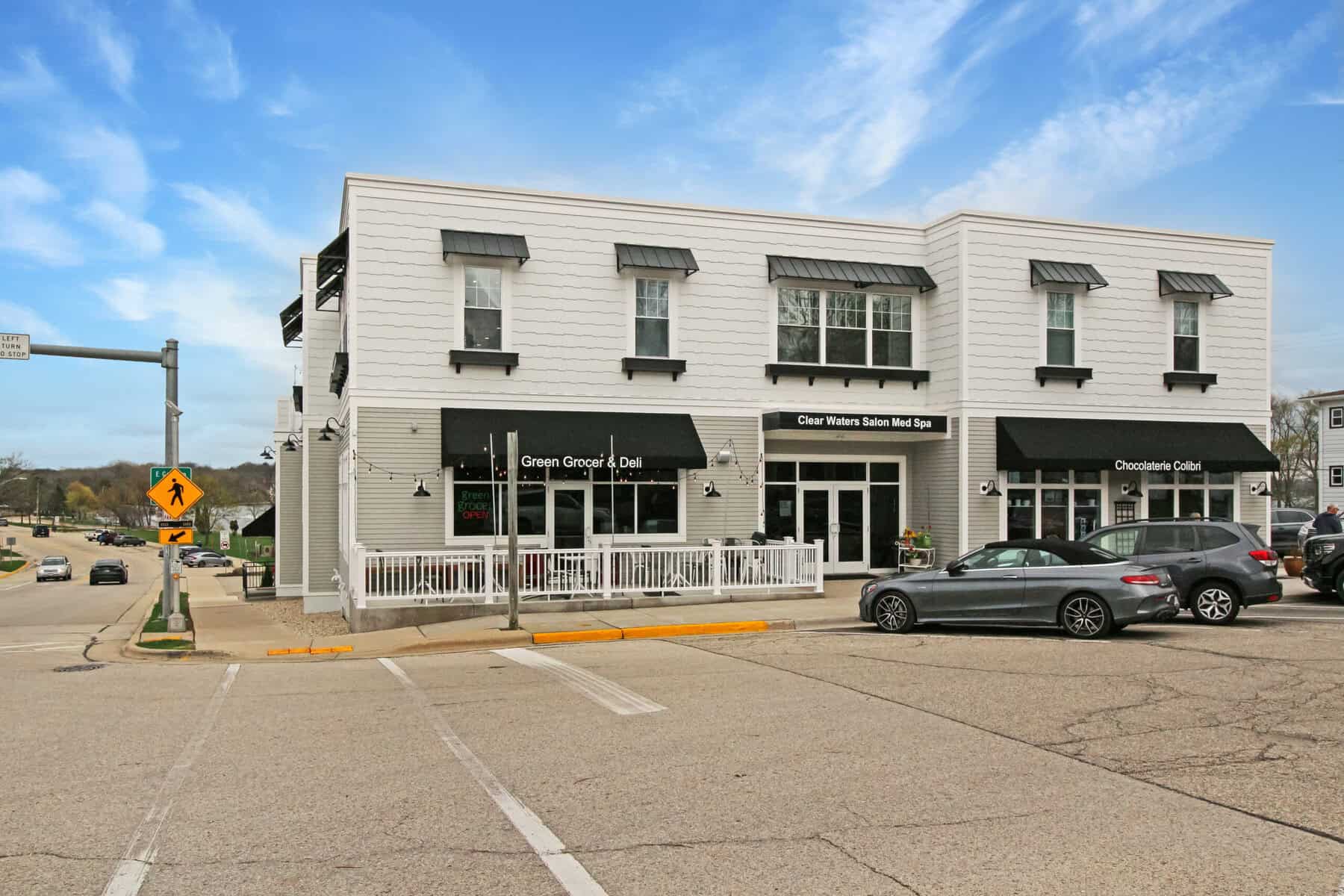 Green Grocer & Deli storefront on Walworth Avenue in Williams Bay