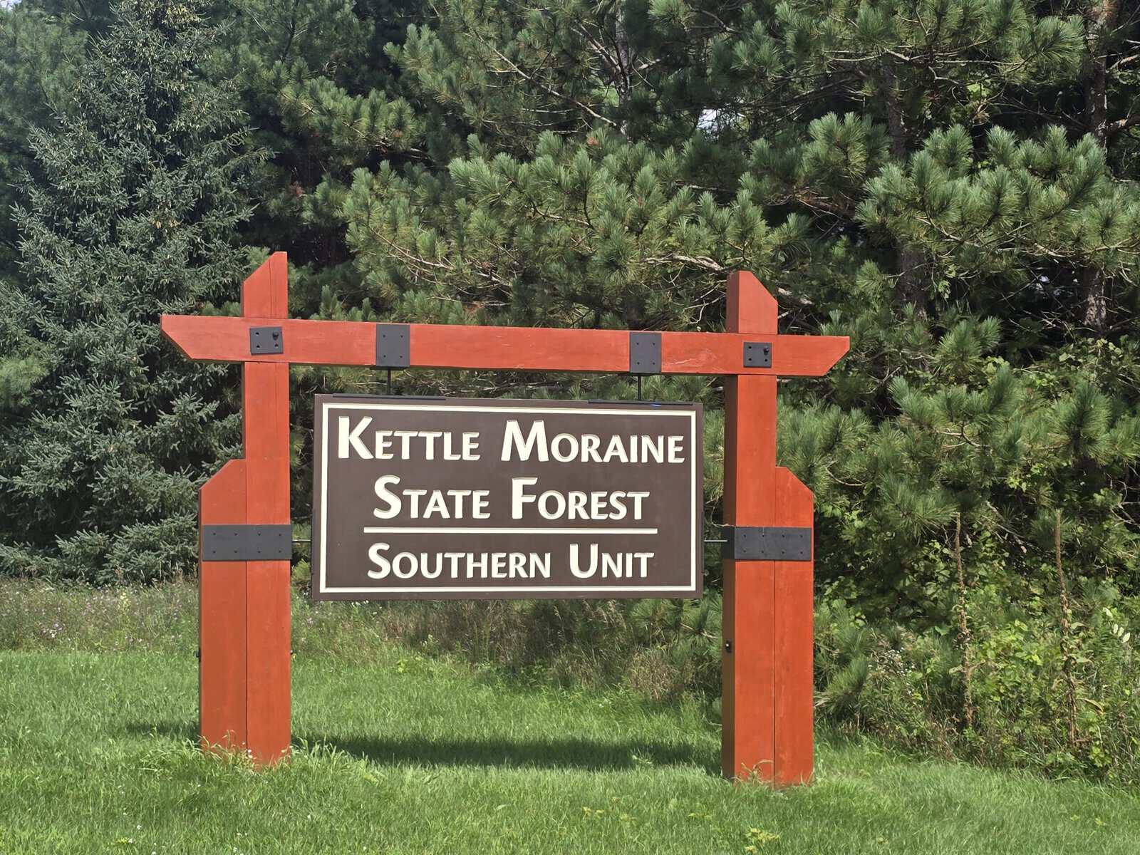 Kettle Moraine State Forest Southern Unit entrance sign